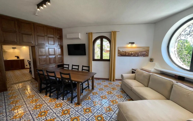John Sea Suites