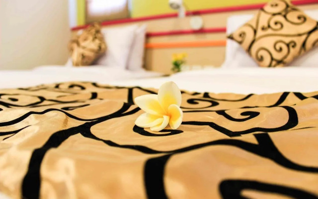 ZEN Rooms Legian Benesari 2