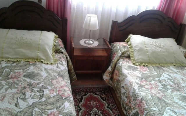 Hostal Alameda