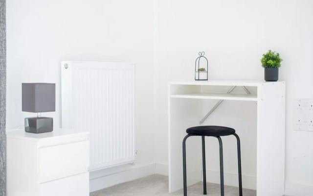 2 Bedroom in Birmingham by Stayfolk