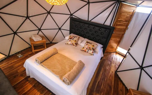 Cabana Glamping Geronimo