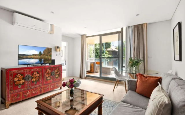 Stylish 1-bed in the Heart of Sydney's Inner West