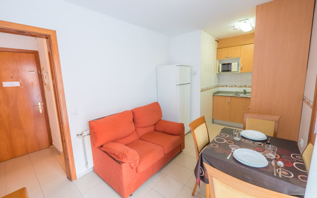 Apartaments AR Isern