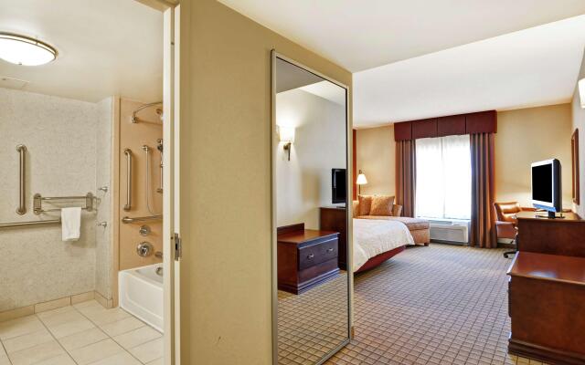 Hampton Inn & Suites Peoria at Grand Prairie, IL