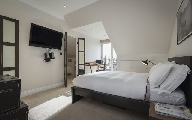 Redcliffe Gardens Rooftop