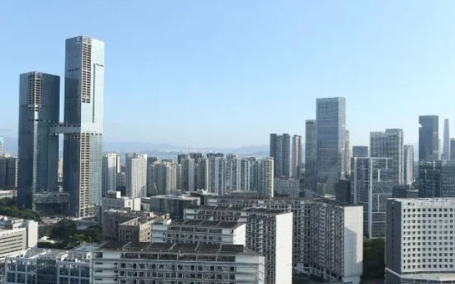 Tata Apartment Hotel (Shenzhen Shenda Metro Station)