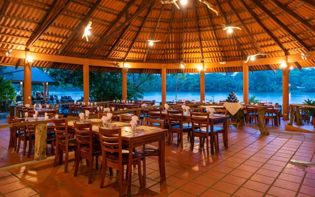 Laguna Lodge Full Board