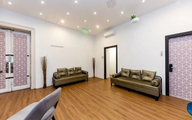 Adagio Downtown Rooms