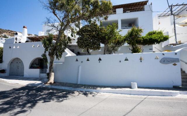 Zisis Pension