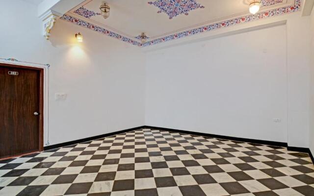 Treebo Khakhri Haveli