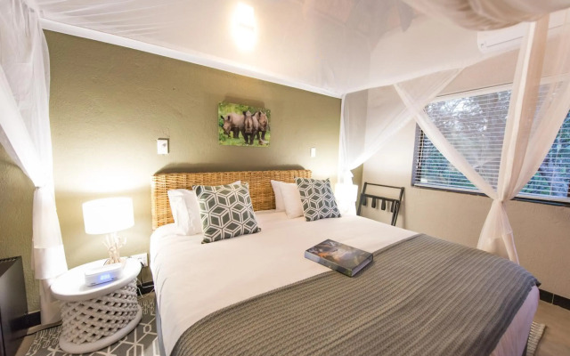 Bushbaby River Lodge