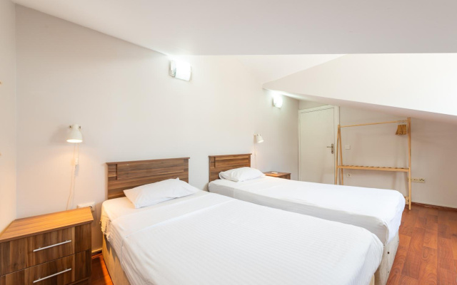 Dualis Hotel