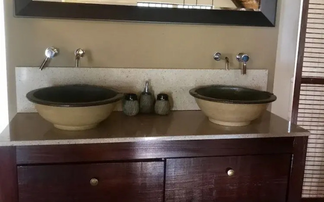 Rhinos Rest