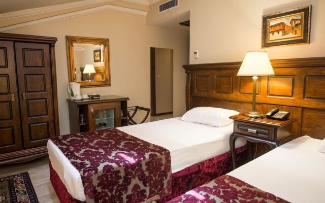 Liwan Hotel - Boutique Class