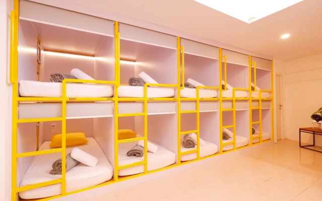 Caricia Hostel