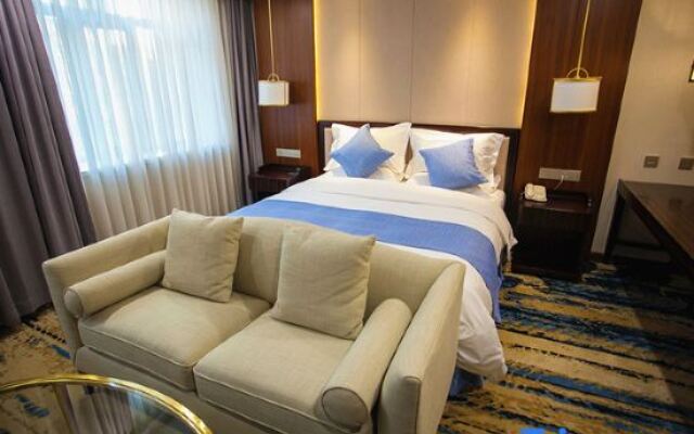 Bihai Jiaolong Business Hotel (Harbin Central Avenue Sophia Church)