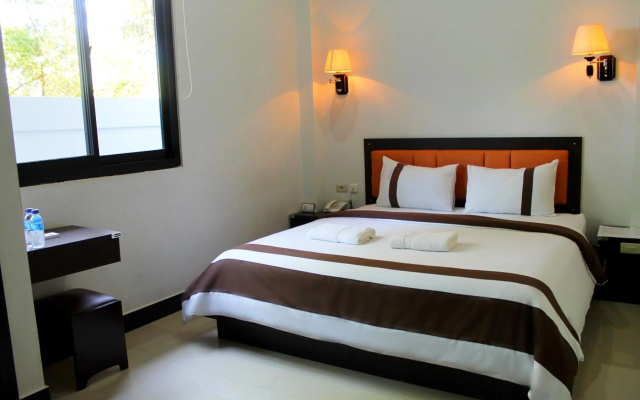 Hotel Harmony In Pontianak – Guest Rooms – Pontianak