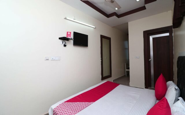 Jatin Hotel By OYO Rooms