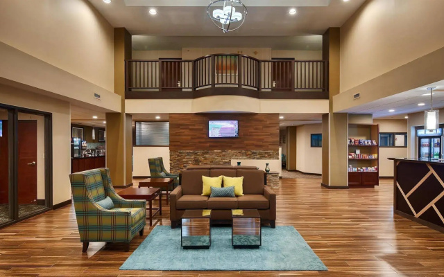 Wingate by Wyndham Harrisburg Near Hershey