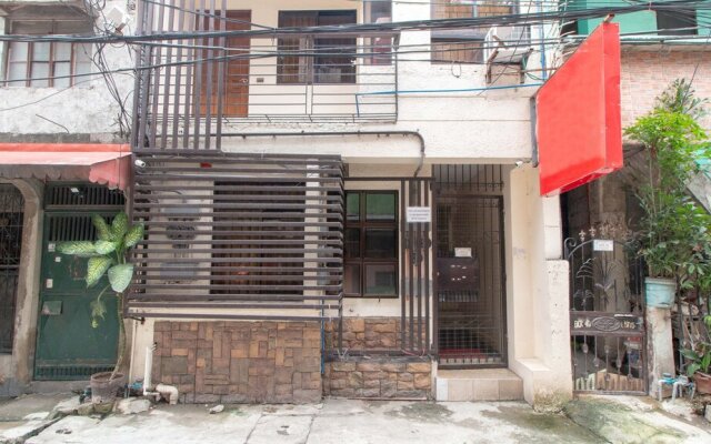 RedDoorz @ DBuilders Rooms Lower Bicutan