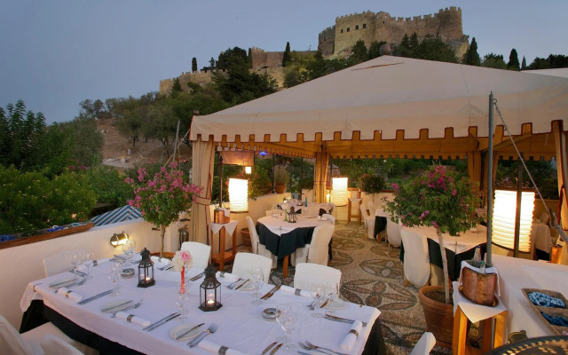 Melenos Art Boutique Hotel