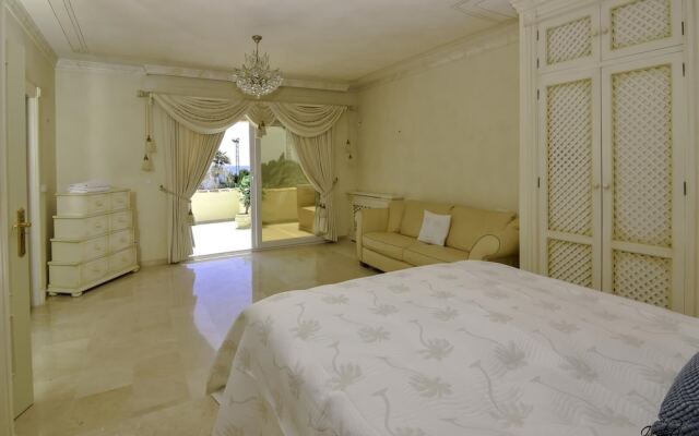 Exquisite Villa 50m To Beach