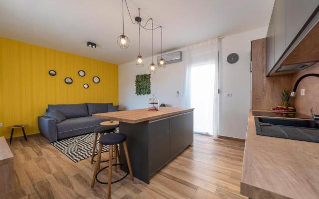 Luxury Apartments - La Vir 3 & 4