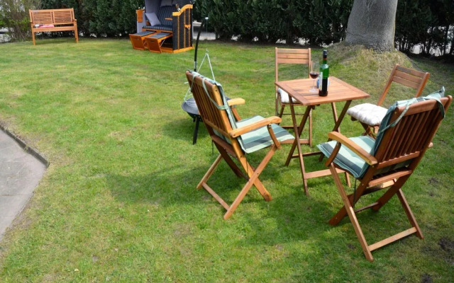 Cozy Coastal Apartment in Poel