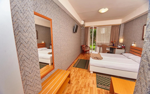 Leonardo Hotel