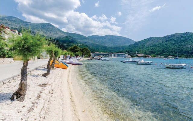 Nice Home in Slano With Wifi and 2 Bedrooms