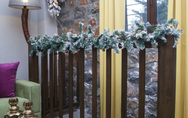 Rock Dandy Mountain House