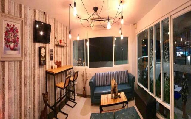 Putpathum House