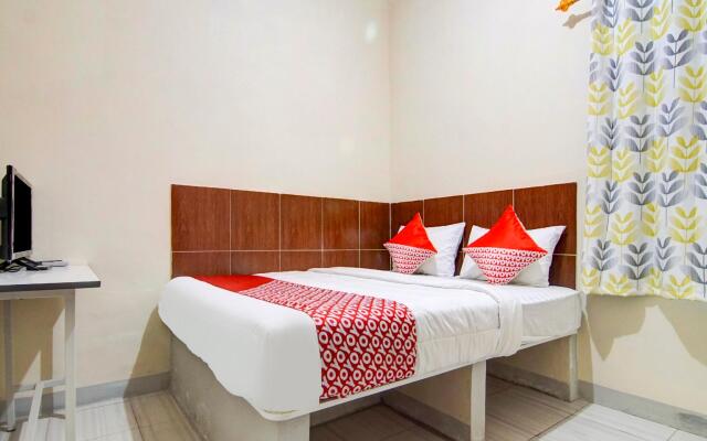 OYO 90322 Joy Homestay Near Bella Terra Lifestyle Center