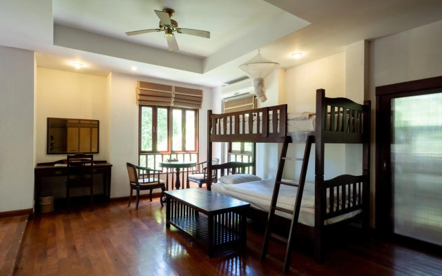 Royal Lanta Resort & Spa