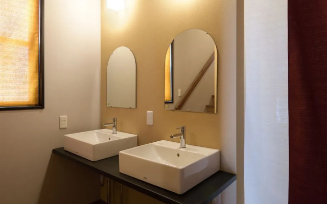 KYOTO yadomachi Kamishichiken