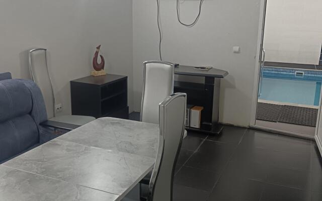 Otel Elena