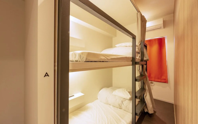 &And Hostel Minamisenju