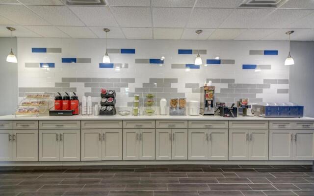 Emerald Coast Inn & Suites