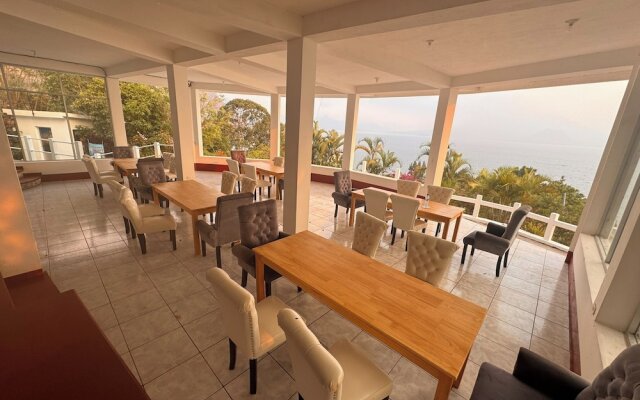 Hotel Hanna Suites