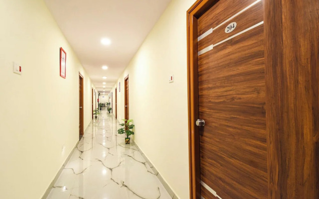 Fabhotel Vk'S Gandimaisamma