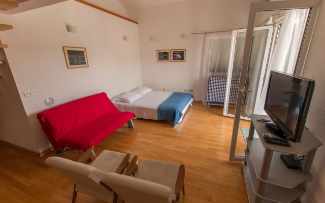 Apartment Cobra - excellent location: A4 Tucepi, Riviera Makarska