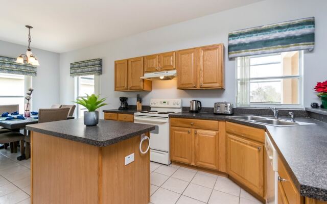 946bd Amazing High End Gated