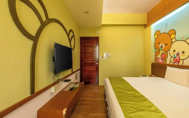 Bear In Love with Jenny B&B