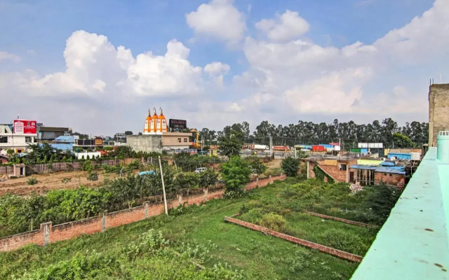 Oyo Flagship 701586 Hotel Yatra 2
