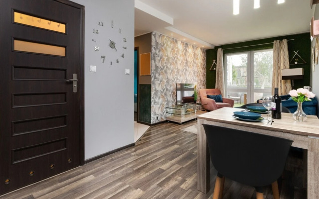 Apartment With Terrace by Renters
