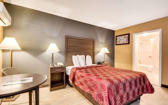 Econo Lodge Busch Gardens