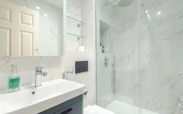 Unique Waterfront 2BD Flat - Rotherhithe