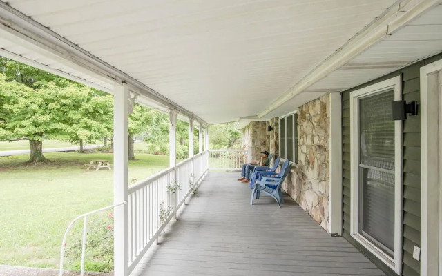 High Point Getaway - Monteagle