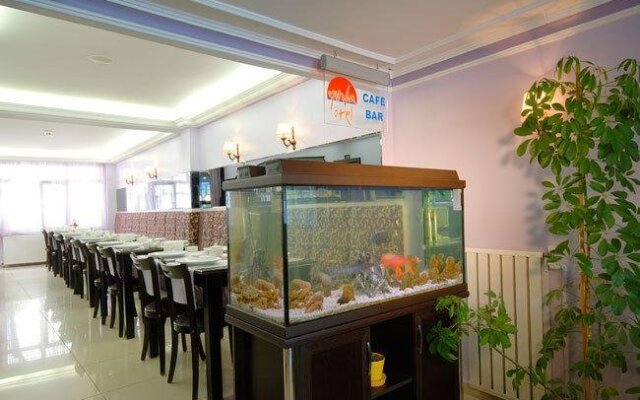 Yuva Hotel