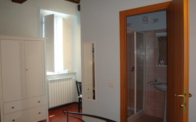 Bed & Breakfast Lucca Fora